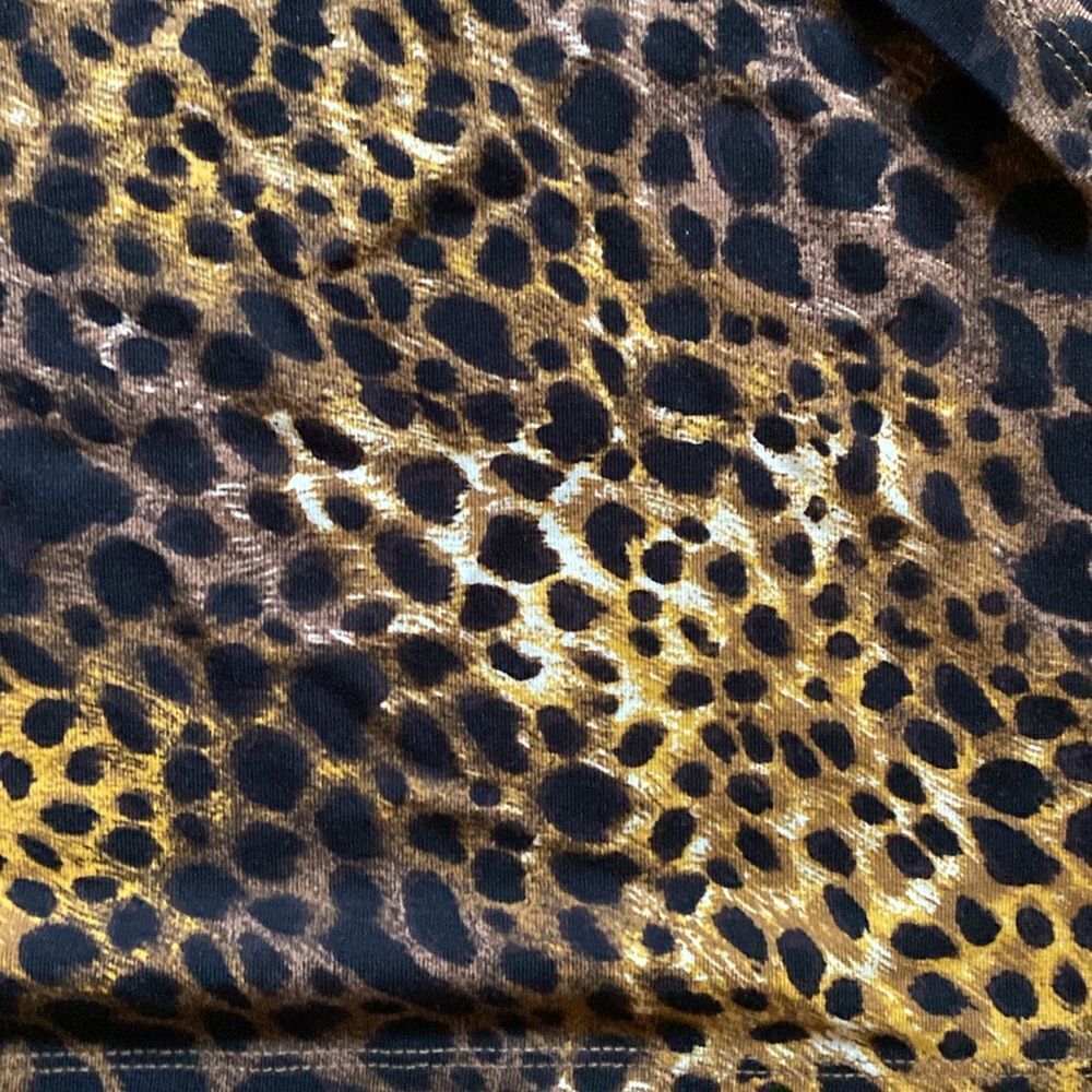 Ann Taylor Factory blouse.  Size Large. NWT - Picture 3 of 4